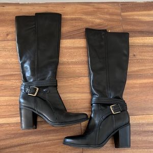 Black Naturalizer Boots